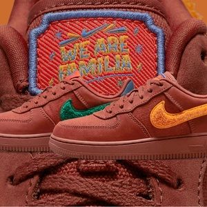 SOLD Men Nike Air Force 1 Low “La Familia”